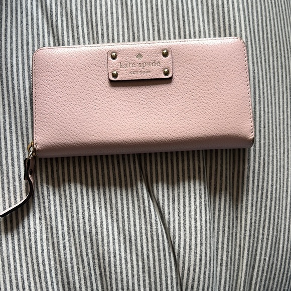Pink Kate Spade Wallet - Picture 1 of 3